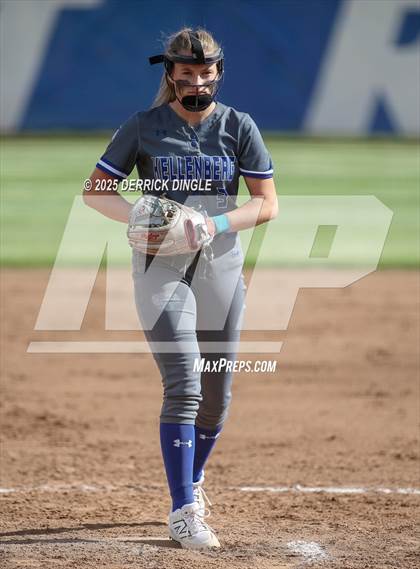 Thumbnail 2 in St. Anthony's vs Kellenberg Memorial (NSCHSAA Final) photogallery.