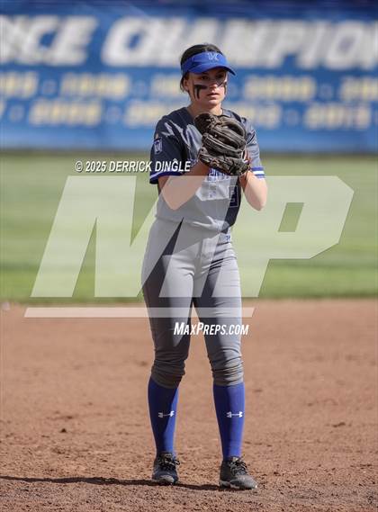 Thumbnail 3 in St. Anthony's vs Kellenberg Memorial (NSCHSAA Final) photogallery.
