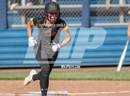 Thumbnail 1 in St. Anthony's vs Kellenberg Memorial (NSCHSAA Final) photogallery.