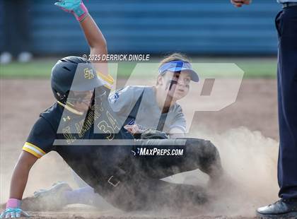 Thumbnail 1 in St. Anthony's vs Kellenberg Memorial (NSCHSAA Final) photogallery.