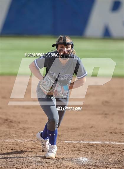 Thumbnail 2 in St. Anthony's vs Kellenberg Memorial (NSCHSAA Final) photogallery.