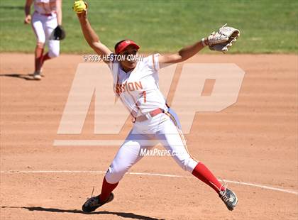 Thumbnail 2 in Mission Viejo vs. Millikan (Michelle Carew Classic) photogallery.