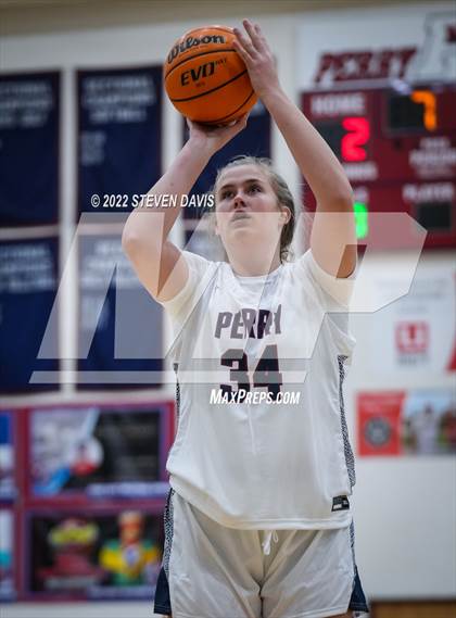 Thumbnail 1 in Corona del Sol @ Perry photogallery.