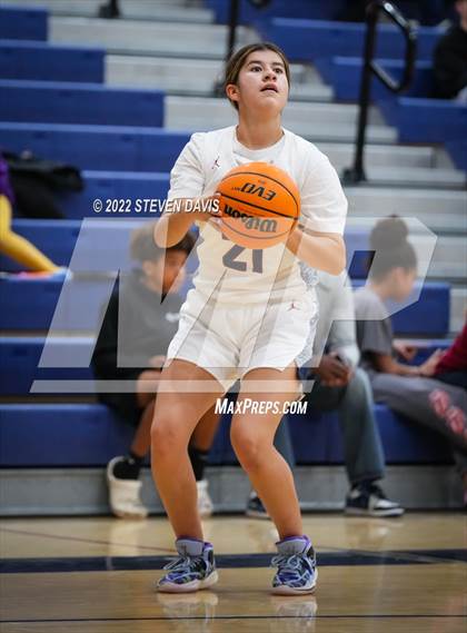 Thumbnail 1 in Corona del Sol @ Perry photogallery.