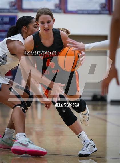 Thumbnail 1 in Corona del Sol @ Perry photogallery.