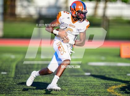 Thumbnail 2 in Dover @ Bergen Tech photogallery.