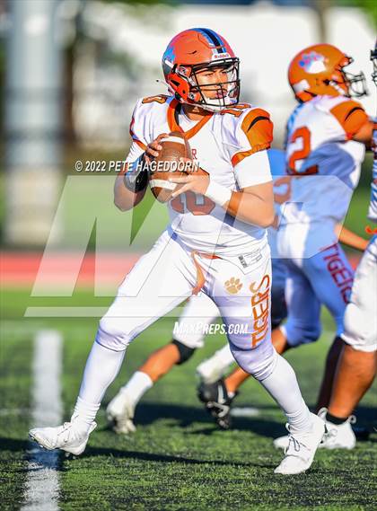 Thumbnail 2 in Dover @ Bergen Tech photogallery.