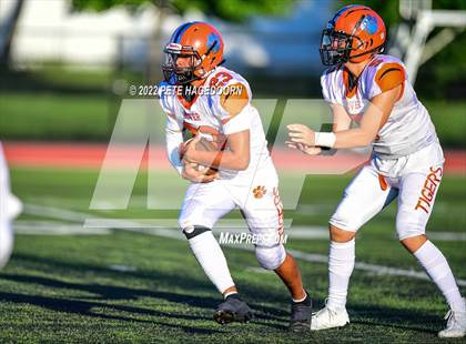 Thumbnail 1 in Dover @ Bergen Tech photogallery.