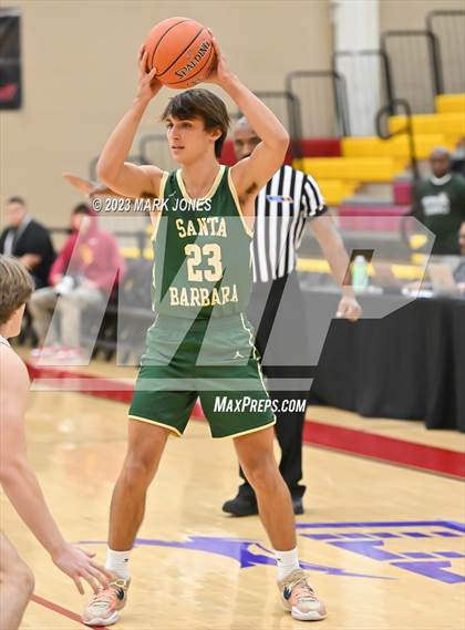 Thumbnail 3 in Santa Barbara vs. Chaparral (Hoophall West Invitational) photogallery.