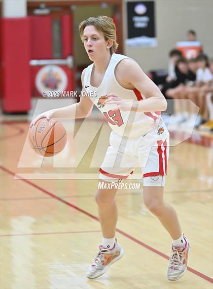 Thumbnail 2 in Santa Barbara vs. Chaparral (Hoophall West Invitational) photogallery.