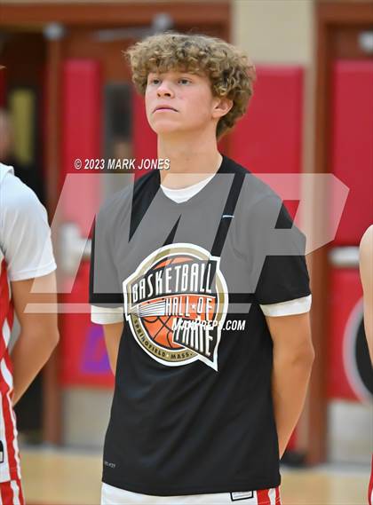 Thumbnail 2 in Santa Barbara vs. Chaparral (Hoophall West Invitational) photogallery.