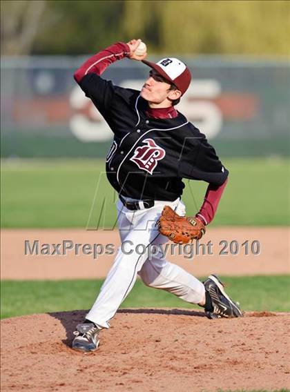 Thumbnail 1 in Zion-Benton @ Stevenson photogallery.