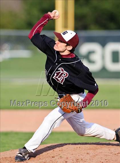 Thumbnail 2 in Zion-Benton @ Stevenson photogallery.