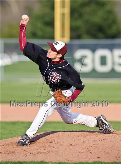 Thumbnail 1 in Zion-Benton @ Stevenson photogallery.