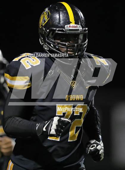 Thumbnail 3 in Capital Christian @ Bishop O'Dowd (CIF NorCal Regional Division 5-AA Final) photogallery.