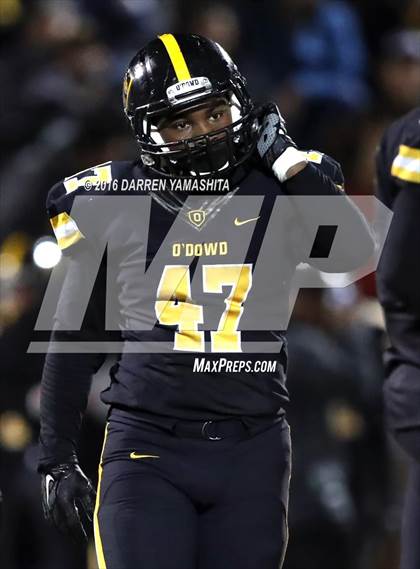 Thumbnail 2 in Capital Christian @ Bishop O'Dowd (CIF NorCal Regional Division 5-AA Final) photogallery.