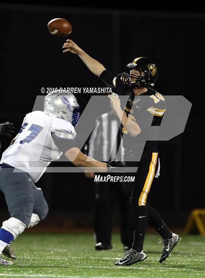 Thumbnail 2 in Capital Christian @ Bishop O'Dowd (CIF NorCal Regional Division 5-AA Final) photogallery.