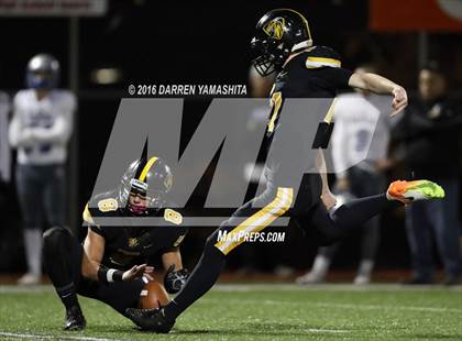 Thumbnail 2 in Capital Christian @ Bishop O'Dowd (CIF NorCal Regional Division 5-AA Final) photogallery.