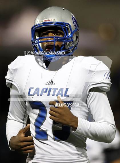 Thumbnail 3 in Capital Christian @ Bishop O'Dowd (CIF NorCal Regional Division 5-AA Final) photogallery.