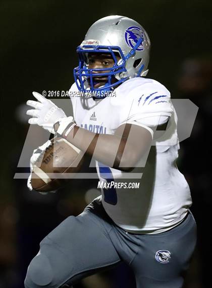 Thumbnail 2 in Capital Christian @ Bishop O'Dowd (CIF NorCal Regional Division 5-AA Final) photogallery.