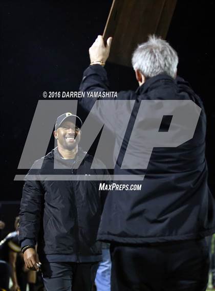Thumbnail 1 in Capital Christian @ Bishop O'Dowd (CIF NorCal Regional Division 5-AA Final) photogallery.