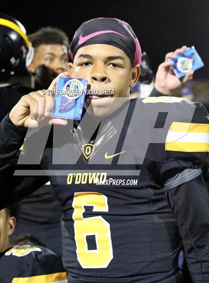Thumbnail 1 in Capital Christian @ Bishop O'Dowd (CIF NorCal Regional Division 5-AA Final) photogallery.