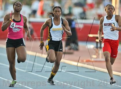 Thumbnail 3 in CIF State Track and Field (Girls 100m Dash) photogallery.
