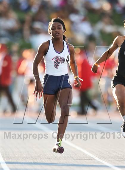 Thumbnail 1 in CIF State Track and Field (Girls 100m Dash) photogallery.
