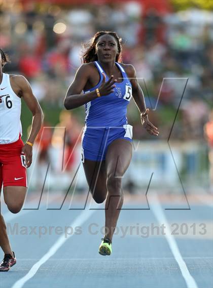 Thumbnail 1 in CIF State Track and Field (Girls 100m Dash) photogallery.