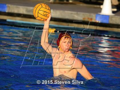 Thumbnail 3 in Grossmont vs. Torrey Pines (CIF SDS Open Division Quarterfinal) photogallery.