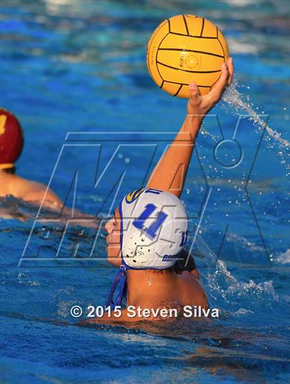 Thumbnail 1 in Grossmont vs. Torrey Pines (CIF SDS Open Division Quarterfinal) photogallery.