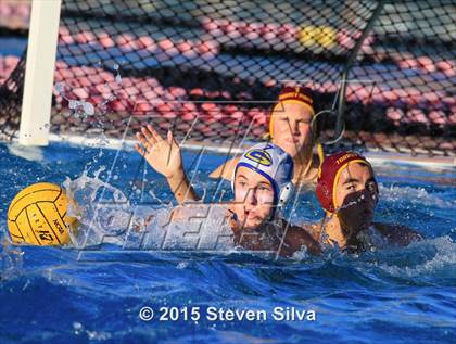 Thumbnail 2 in Grossmont vs. Torrey Pines (CIF SDS Open Division Quarterfinal) photogallery.