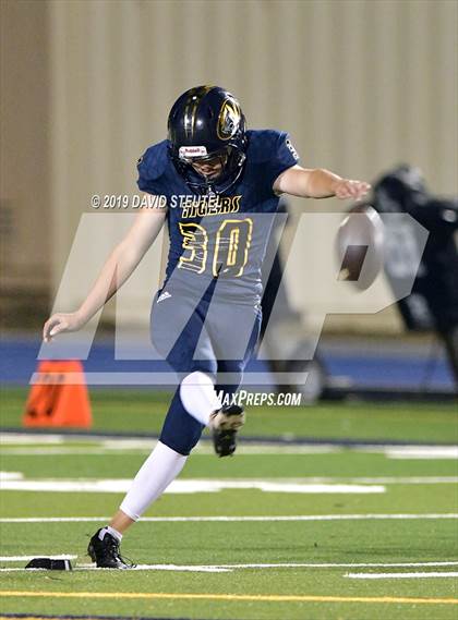 Thumbnail 1 in Burbank @ Inderkum photogallery.