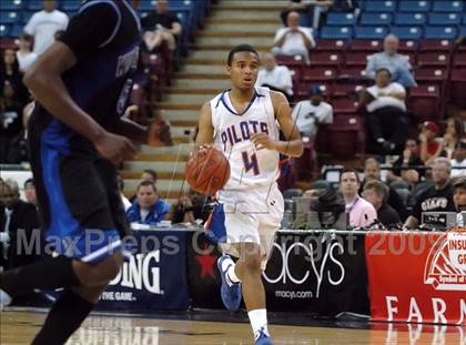 Thumbnail 1 in Windward vs. St. Joseph Notre Dame (CIF State D5 Final) photogallery.