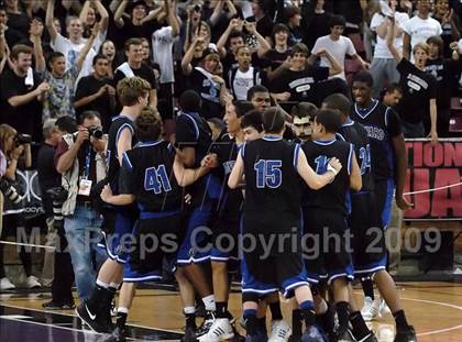Thumbnail 1 in Windward vs. St. Joseph Notre Dame (CIF State D5 Final) photogallery.