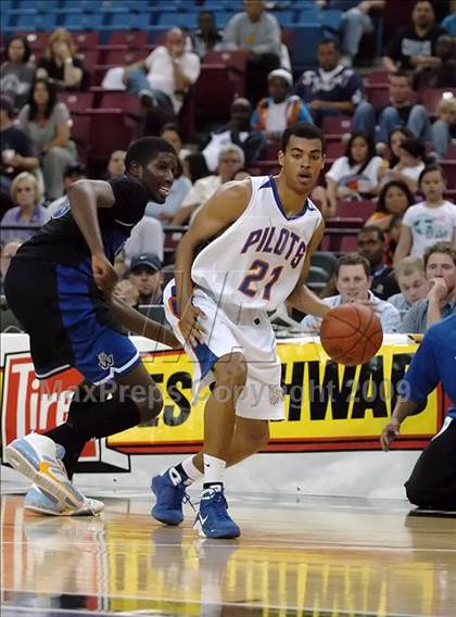 Thumbnail 1 in Windward vs. St. Joseph Notre Dame (CIF State D5 Final) photogallery.