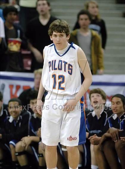 Thumbnail 3 in Windward vs. St. Joseph Notre Dame (CIF State D5 Final) photogallery.