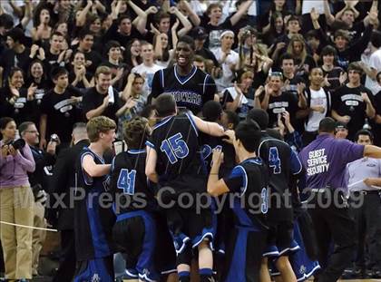 Thumbnail 3 in Windward vs. St. Joseph Notre Dame (CIF State D5 Final) photogallery.