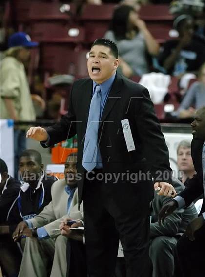 Thumbnail 1 in Windward vs. St. Joseph Notre Dame (CIF State D5 Final) photogallery.