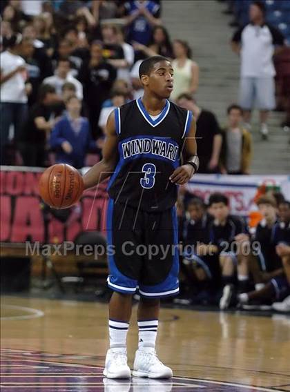 Thumbnail 3 in Windward vs. St. Joseph Notre Dame (CIF State D5 Final) photogallery.