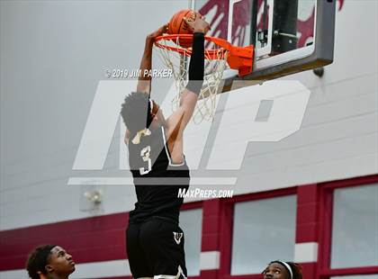 Thumbnail 1 in Vandegrift vs. Klein Collins (UIL 6A Area Playoff) photogallery.