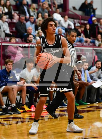 Thumbnail 1 in Vandegrift vs. Klein Collins (UIL 6A Area Playoff) photogallery.