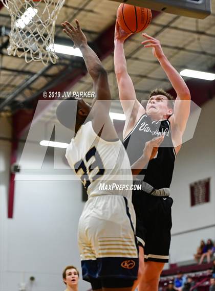 Thumbnail 2 in Vandegrift vs. Klein Collins (UIL 6A Area Playoff) photogallery.