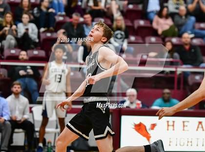 Thumbnail 2 in Vandegrift vs. Klein Collins (UIL 6A Area Playoff) photogallery.
