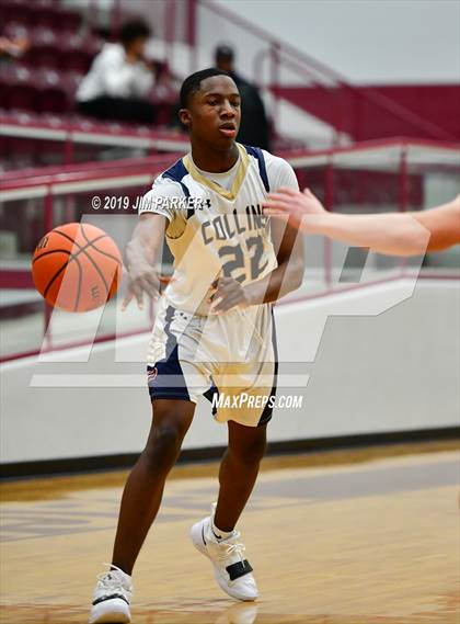 Thumbnail 2 in Vandegrift vs. Klein Collins (UIL 6A Area Playoff) photogallery.