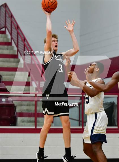 Thumbnail 1 in Vandegrift vs. Klein Collins (UIL 6A Area Playoff) photogallery.