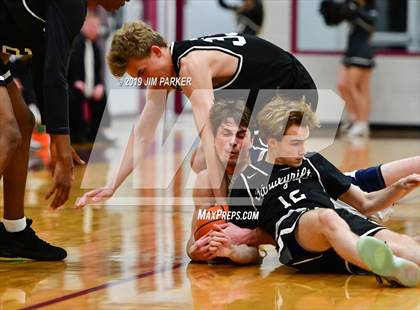 Thumbnail 3 in Vandegrift vs. Klein Collins (UIL 6A Area Playoff) photogallery.
