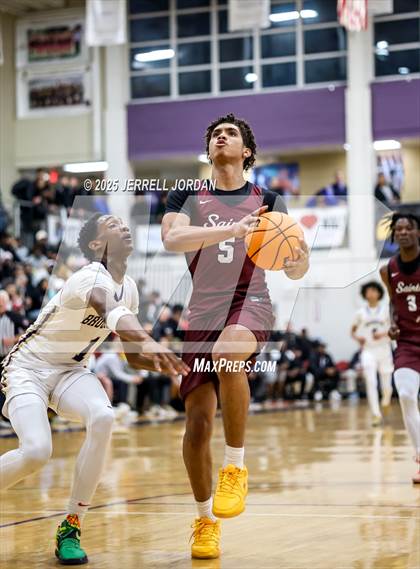 Thumbnail 1 in St. Anne's-Belfield vs Broughton (John Wall Holiday Invitational) photogallery.