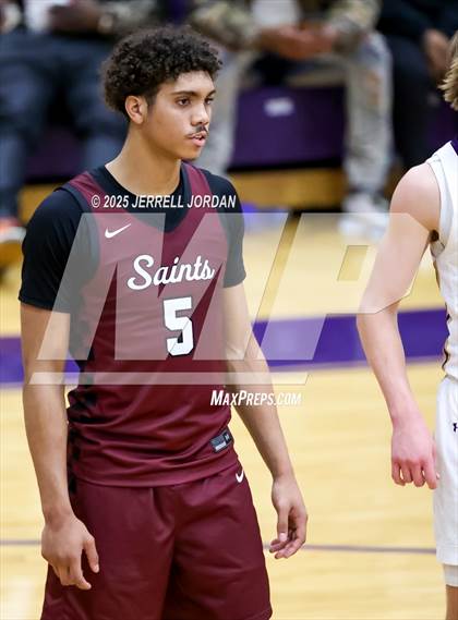 Thumbnail 3 in St. Anne's-Belfield vs Broughton (John Wall Holiday Invitational) photogallery.
