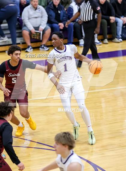 Thumbnail 2 in St. Anne's-Belfield vs Broughton (John Wall Holiday Invitational) photogallery.